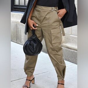 Utility/Cargo Pant in Khaki Olive